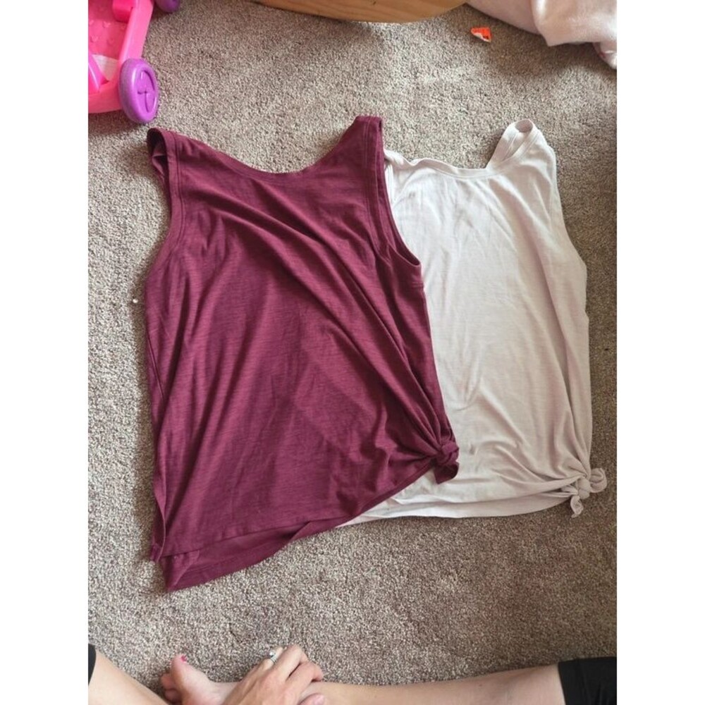Old navy active breathable shirts